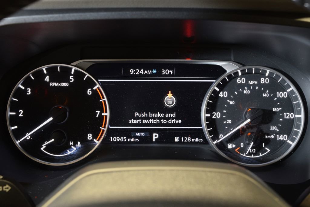 Used 2025 Nissan Rogue SV AWD/4WD image 21