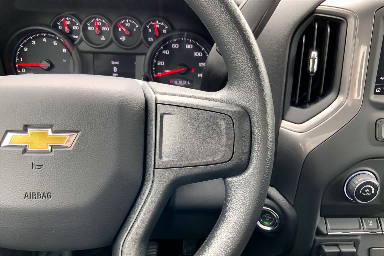 Used 2025 Chevrolet Silverado 3500 W/T w/ Z71 Off-Road Package AWD/4WD image 25
