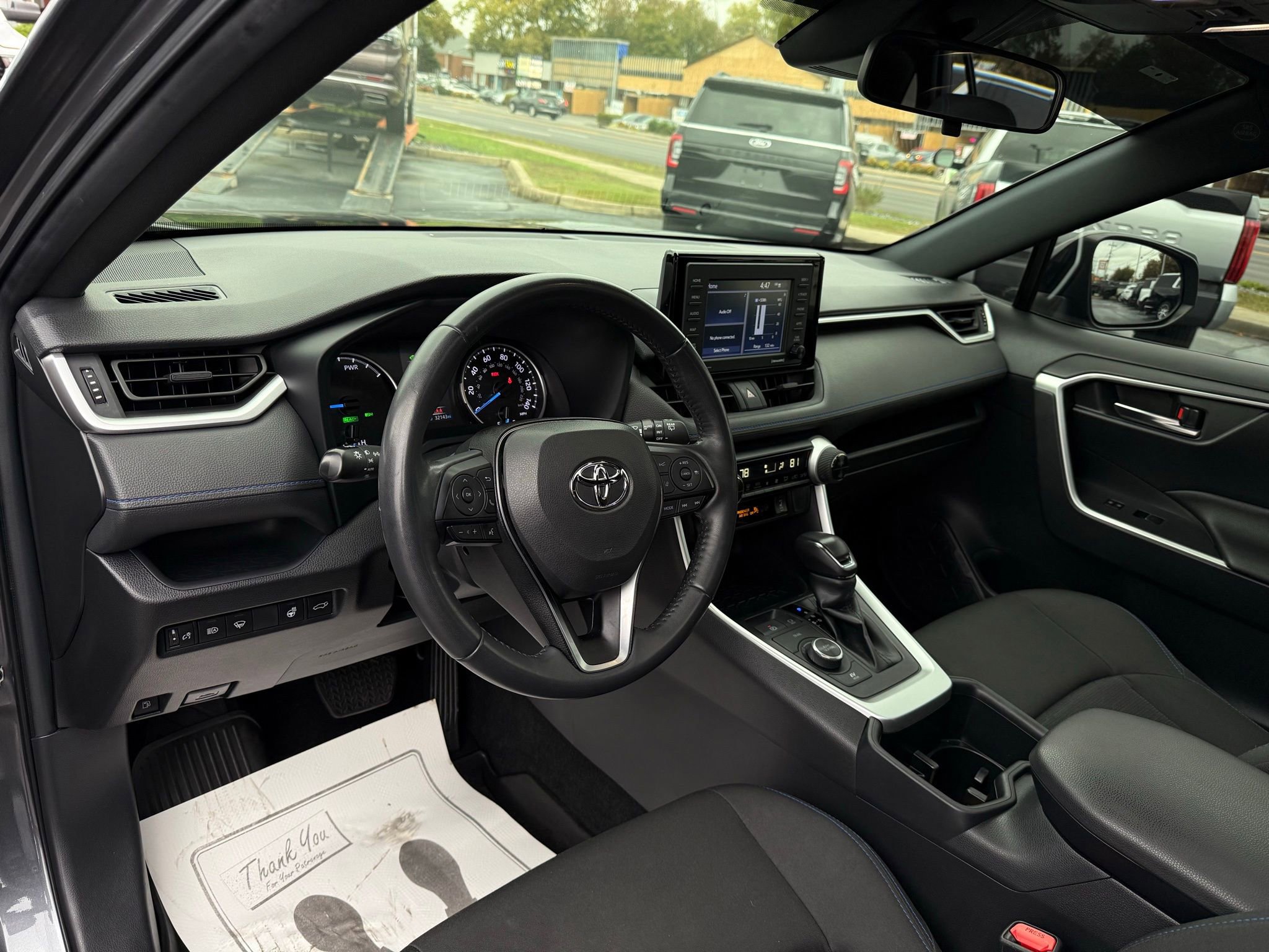 Used 2022 Toyota RAV4 SE image 35