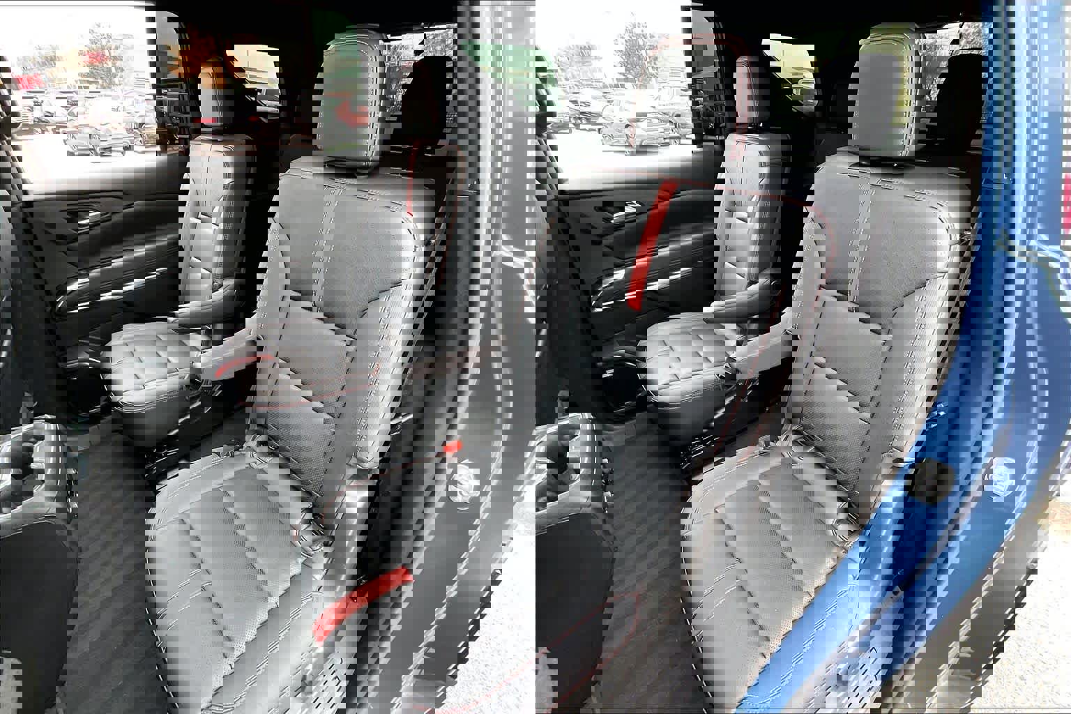 Used 2024 Chevrolet Traverse RS image 20