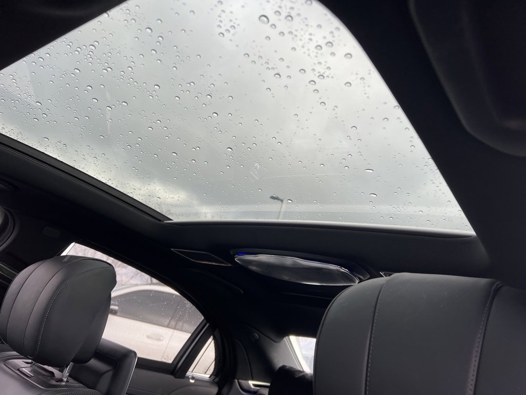 Used 2015 Mercedes-Benz S 550 4MATIC Sedan image 31