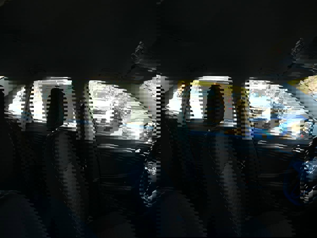 Used 2024 Volkswagen Jetta S image 30