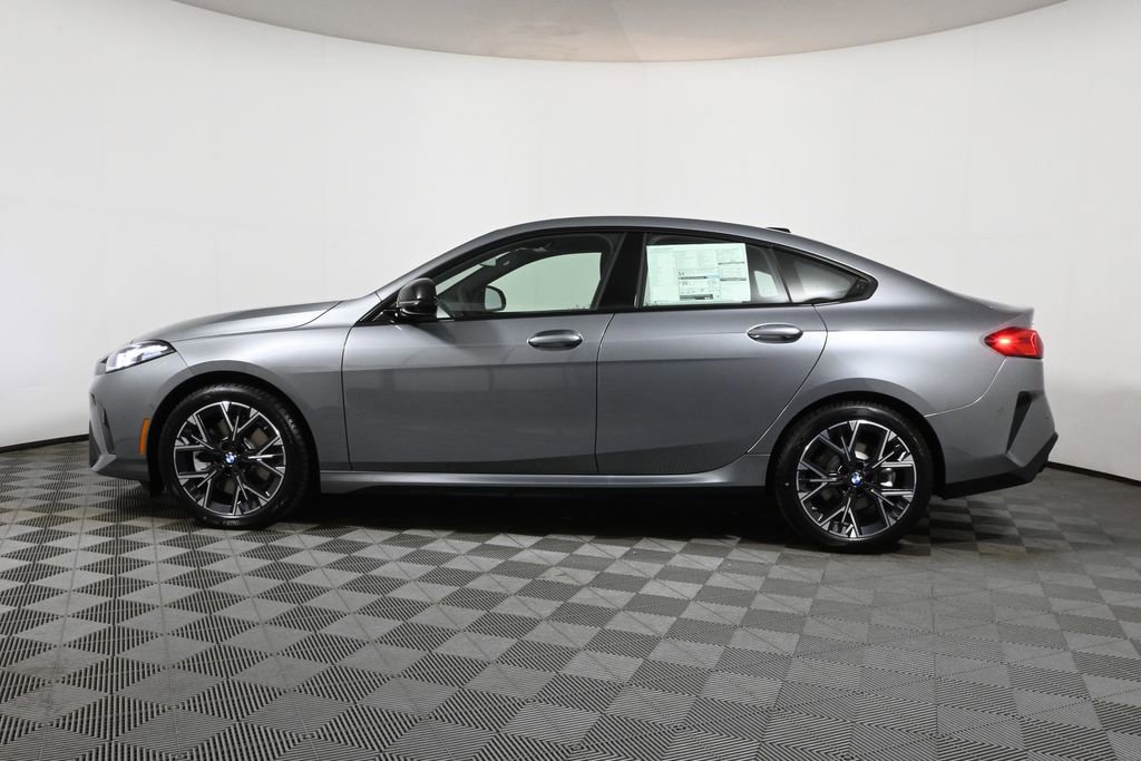 Used 2026 BMW 228i xDrive w/ Technology Package AWD/4WD image 2