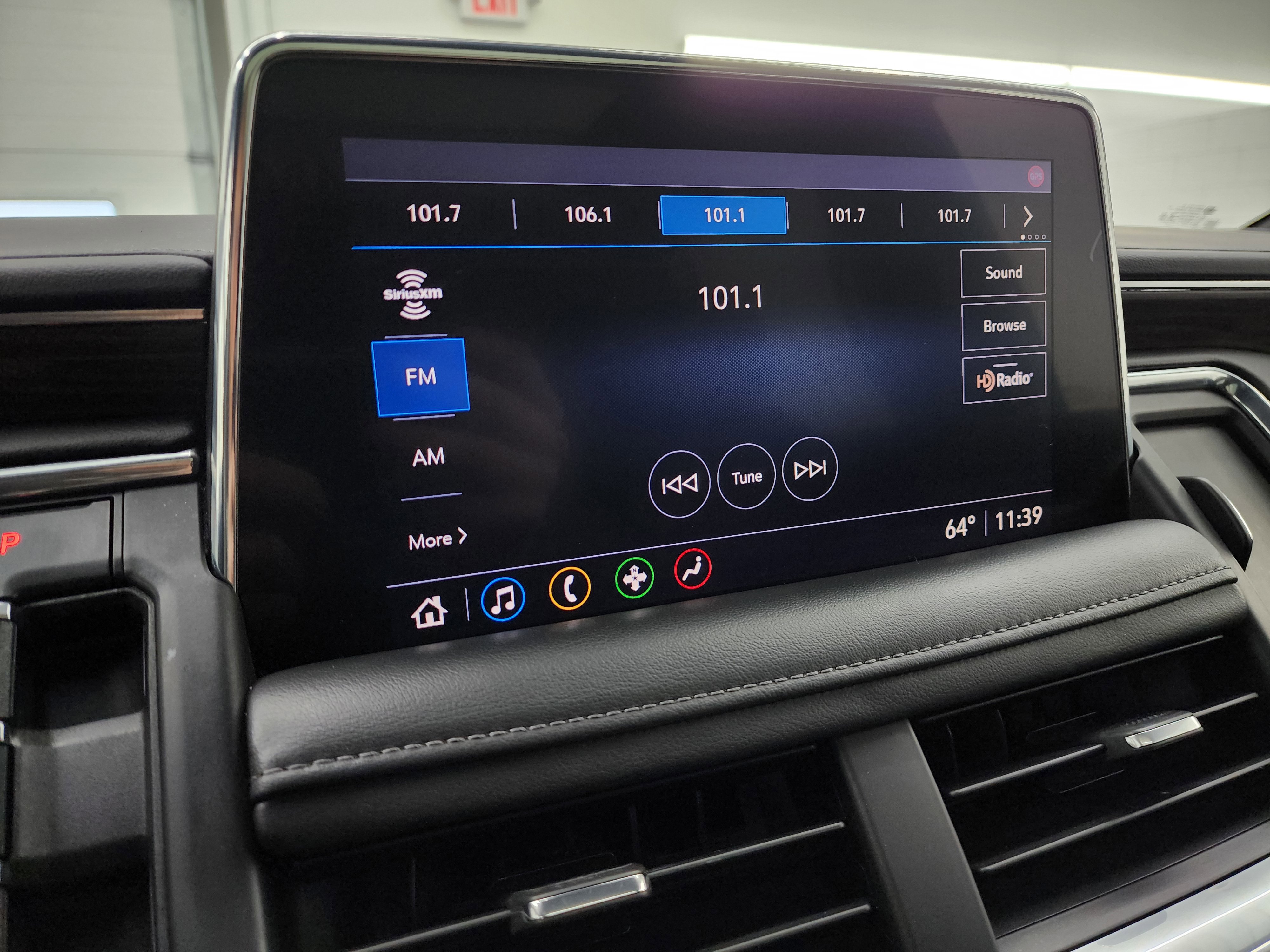 Used 2021 Chevrolet Tahoe LT image 14