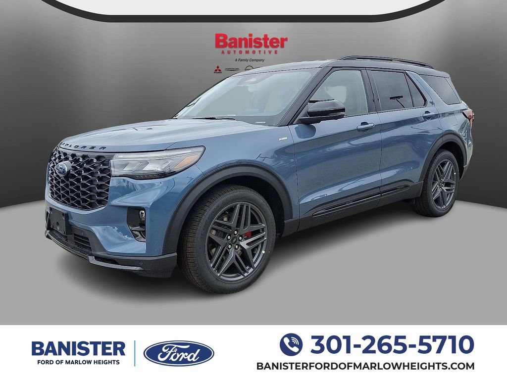 New 2025 Ford Explorer ST-Line w/ Premium Package