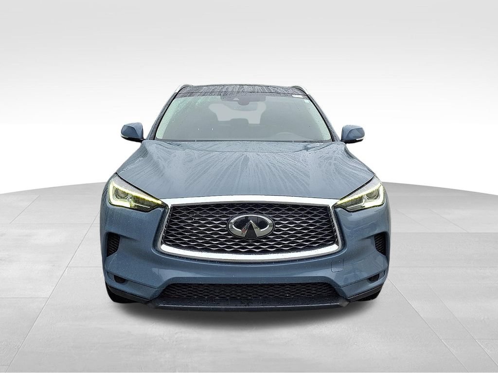 Used 2023 INFINITI QX50 Luxe FWD image 2