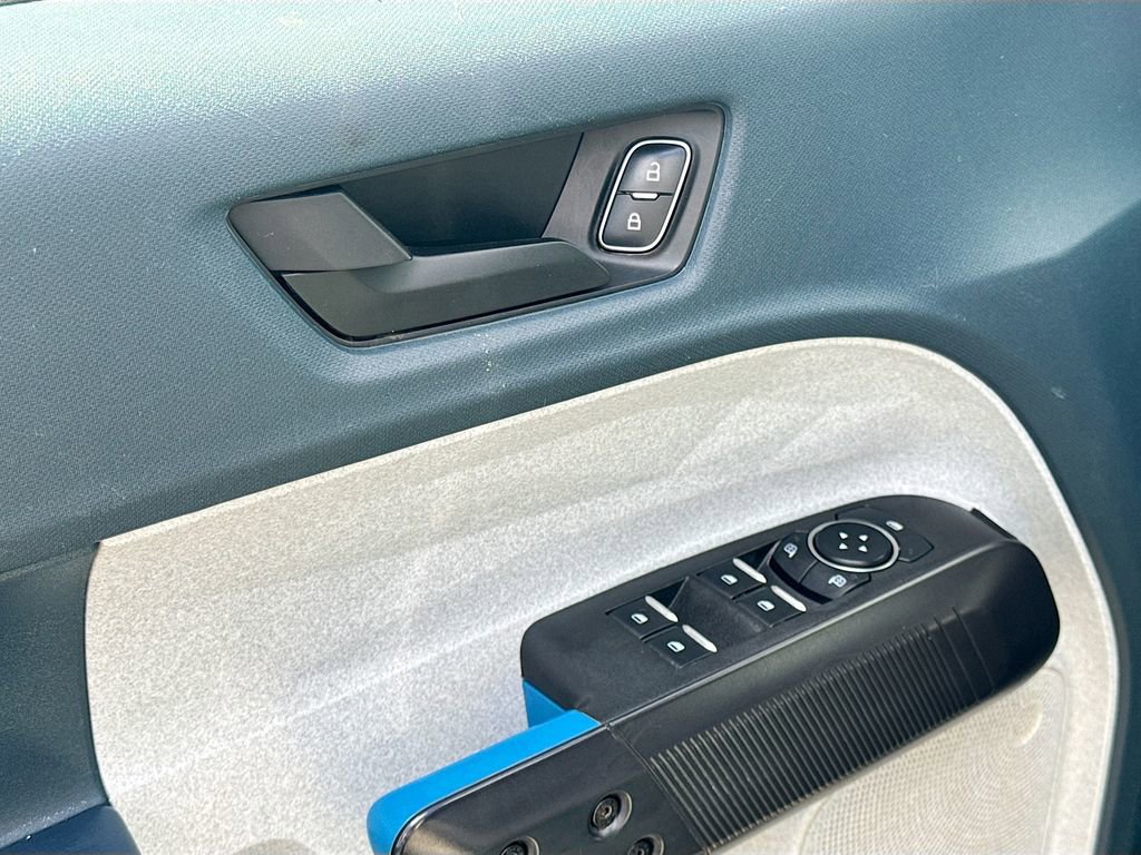 Used 2025 Ford Maverick XLT w/ Equipment Group 302A image 18