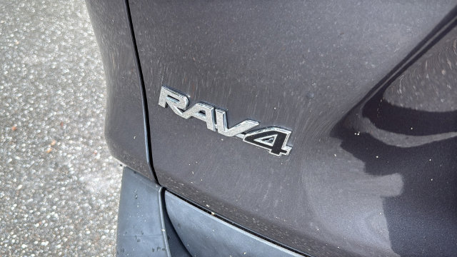 Used 2024 Toyota RAV4 XLE FWD image 7
