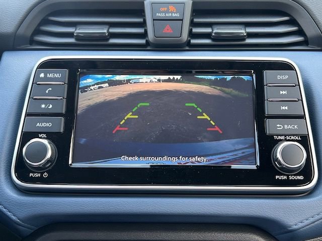 New 2025 Nissan Versa SV w/ Trunk Package FWD image 29