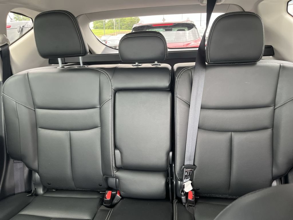 Used 2023 Nissan Murano SL w/ Cargo Package AWD/4WD image 22