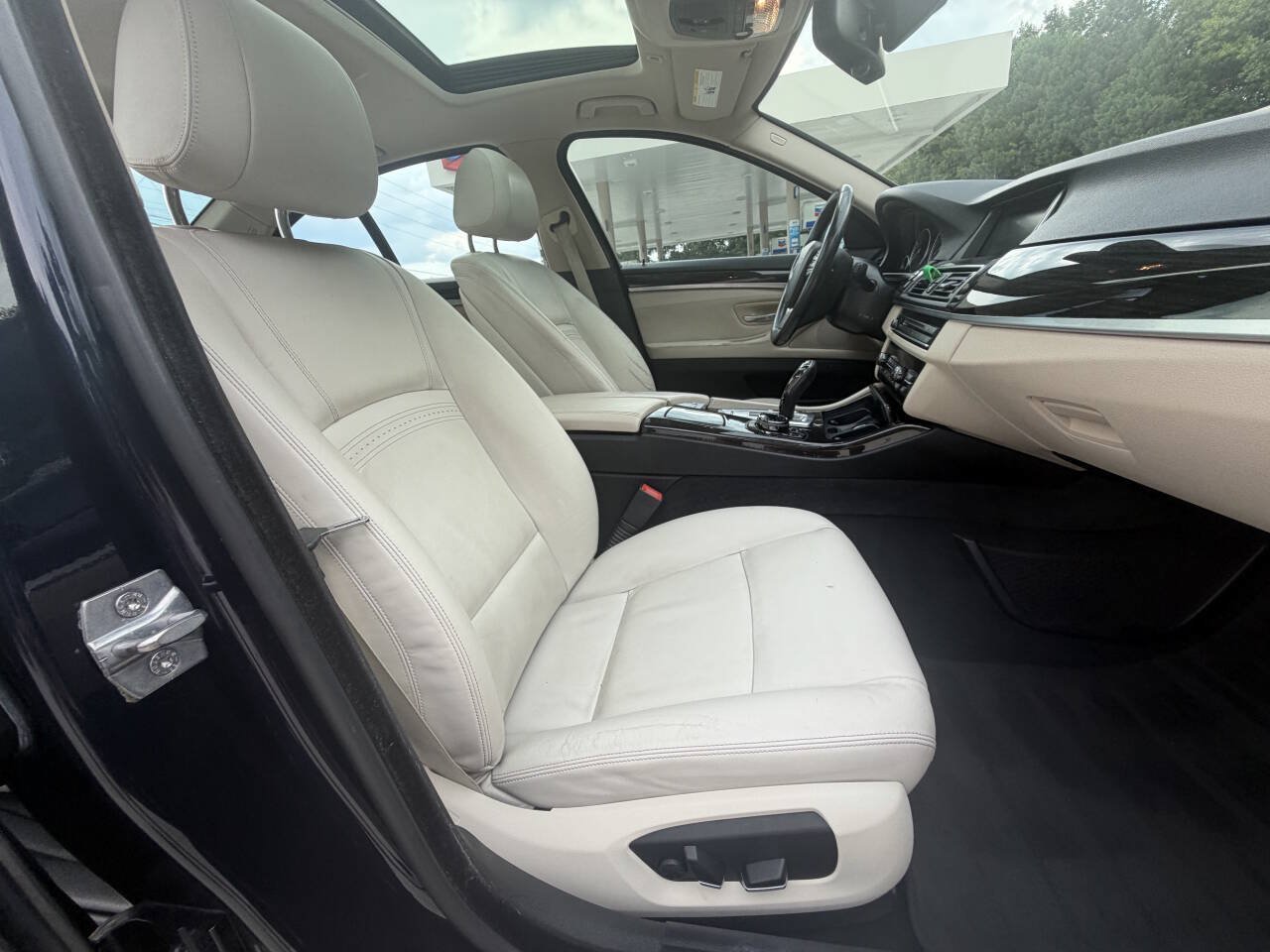 Used 2014 BMW 535d xDrive AWD/4WD image 7