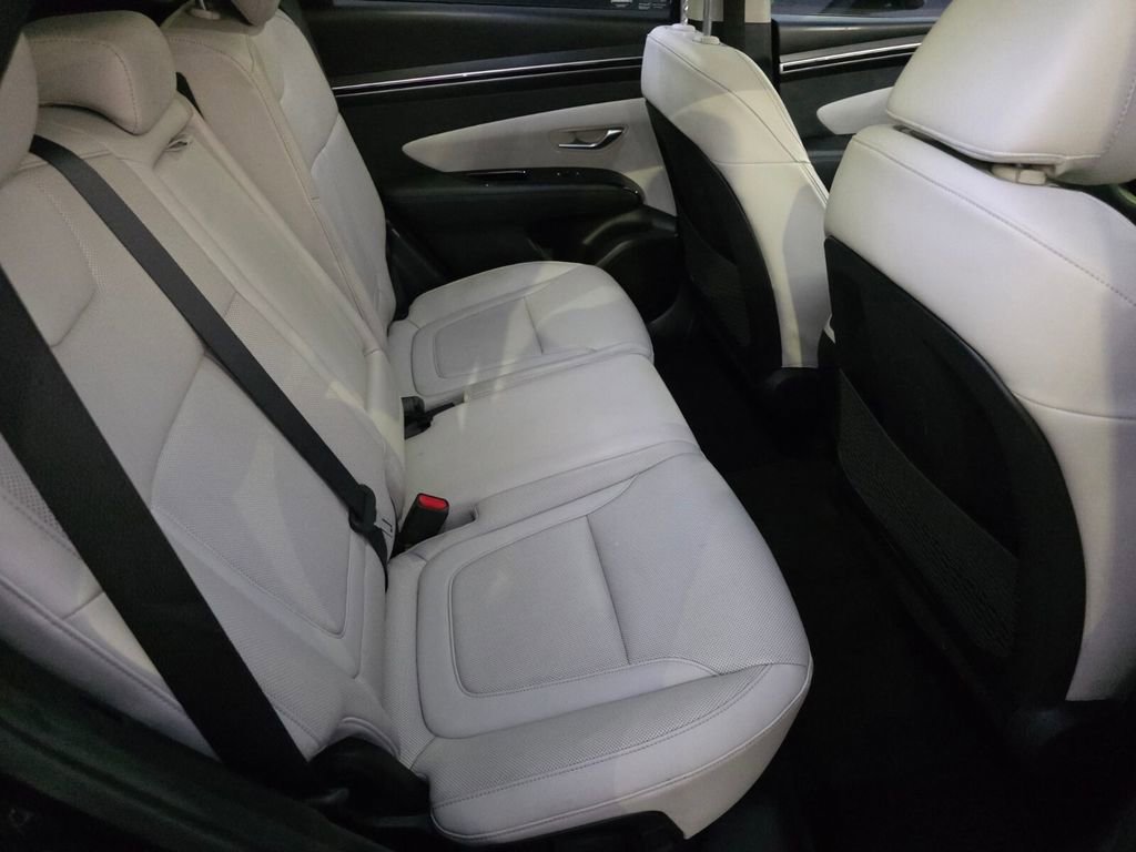 Used 2022 Hyundai Tucson Limited image 27