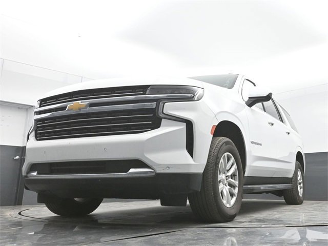 Used 2024 Chevrolet Suburban LT image 46