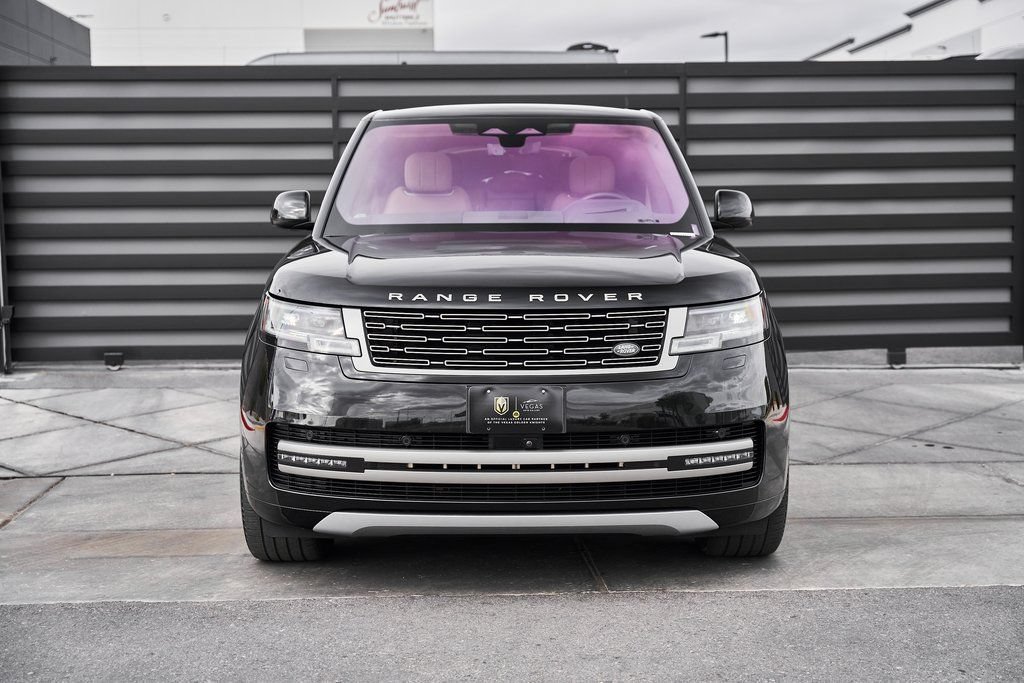 Used 2023 Land Rover Range Rover SE AWD/4WD image 13