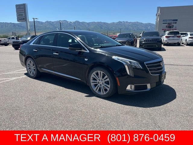 Used 2019 Cadillac XTS Luxury FWD image 1