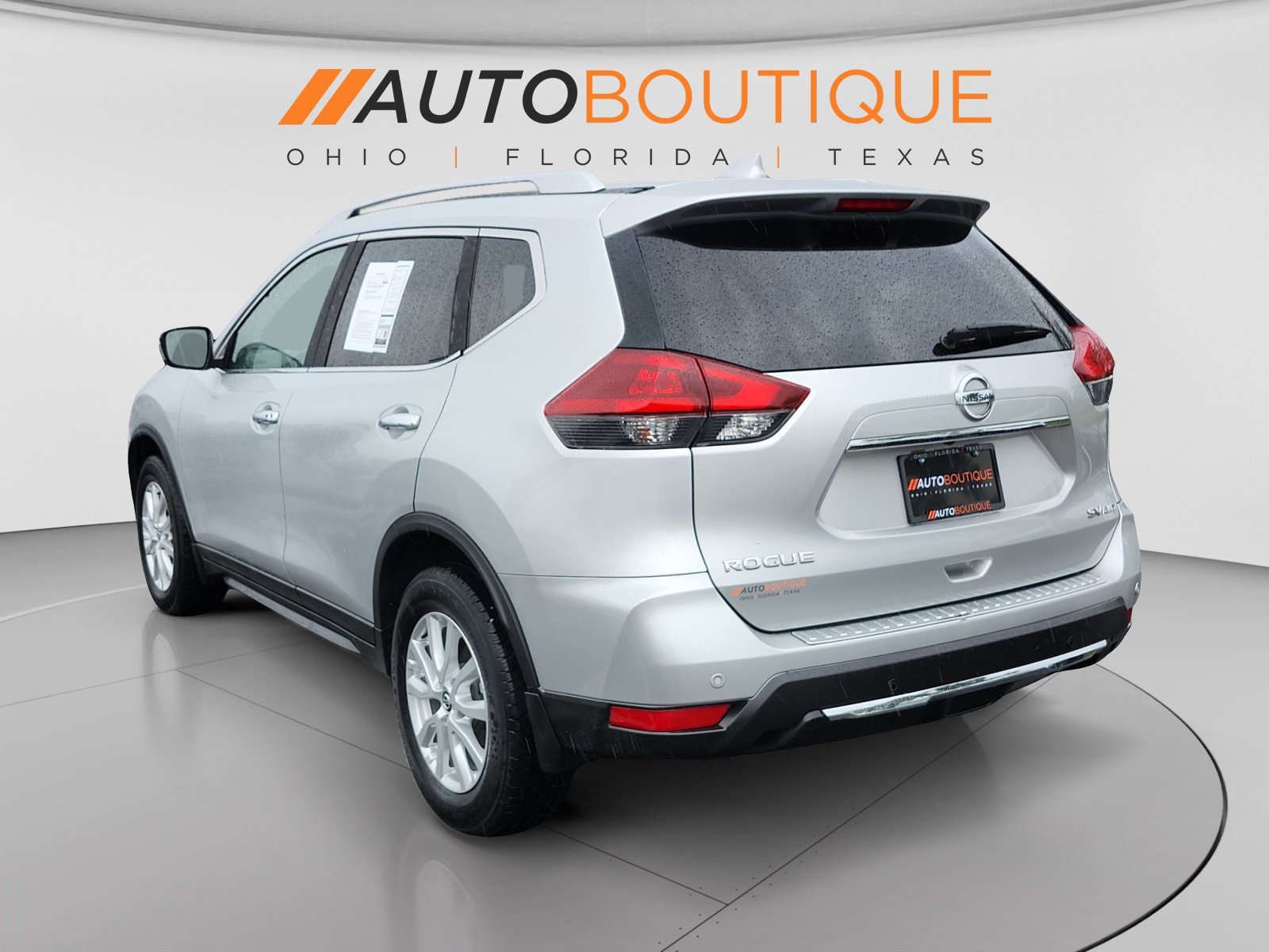 Used 2020 Nissan Rogue SV AWD/4WD image 3