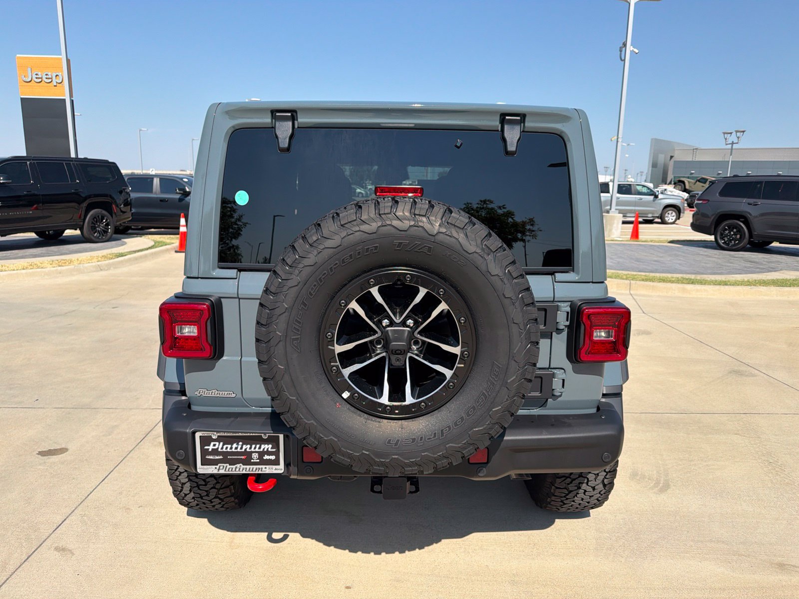 New 2026 Jeep Wrangler Unlimited Rubicon AWD/4WD image 4