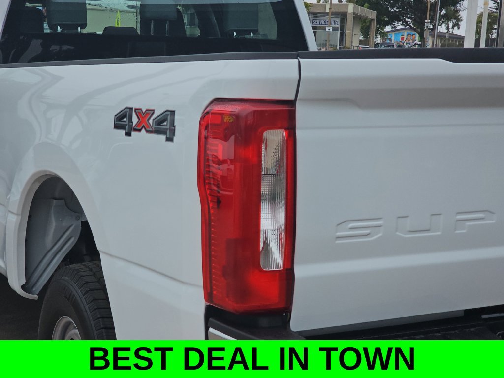New 2026 Ford F250 XL w/ XL Chrome Package AWD/4WD image 40