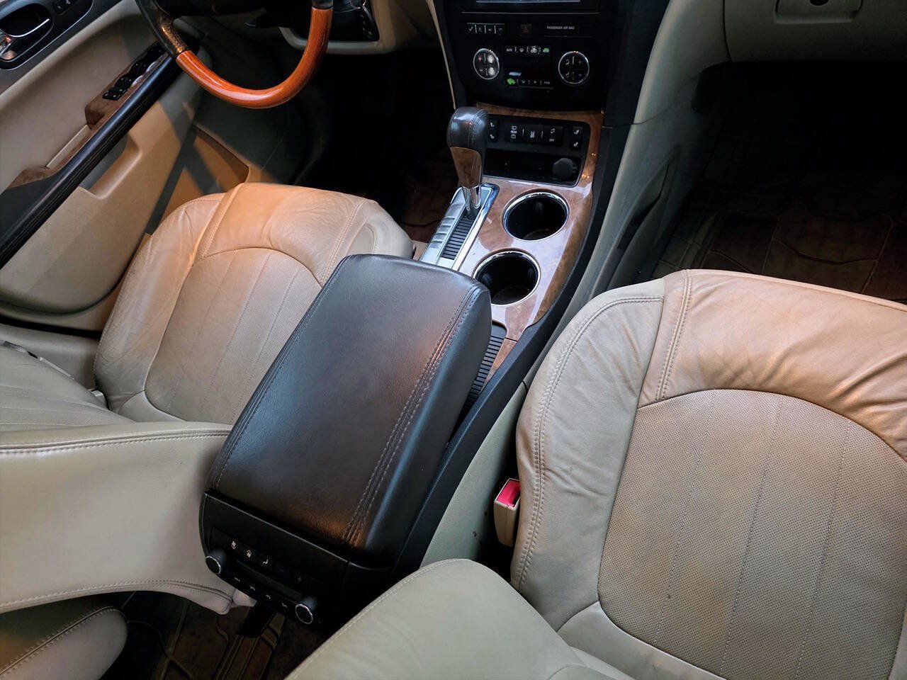 Used 2012 Buick Enclave Leather FWD image 11