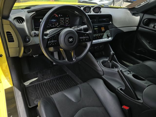 Used 2024 Nissan Z Performance w/ Floor Mat Package image 18
