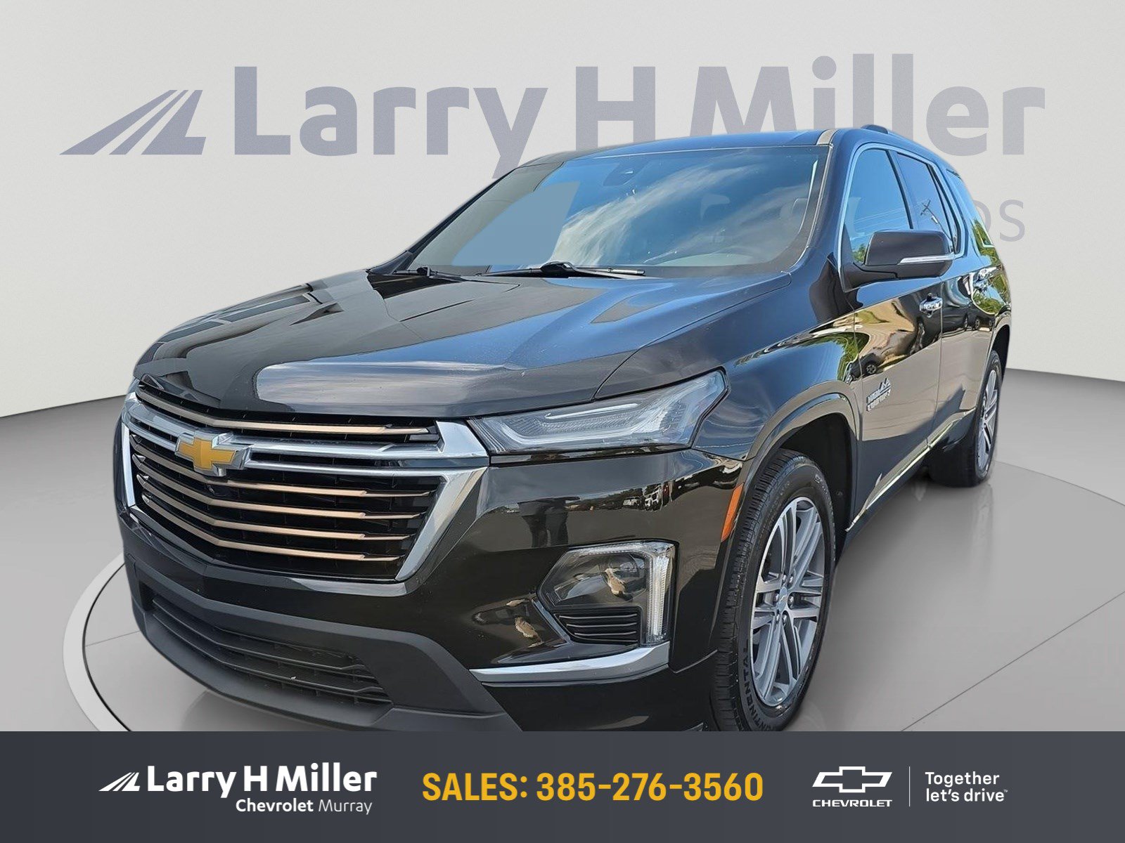 Used 2023 Chevrolet Traverse High Country AWD/4WD image 1