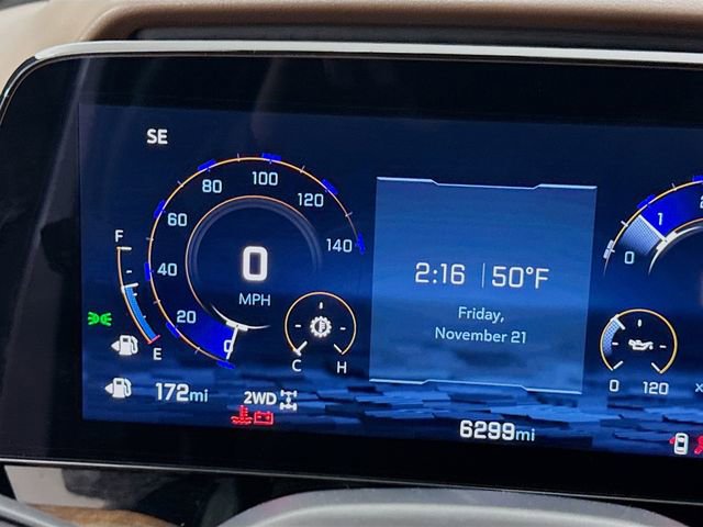 Used 2025 Chevrolet Tahoe High Country image 14