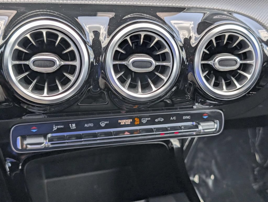 Used 2019 Mercedes-Benz A 220 image 23