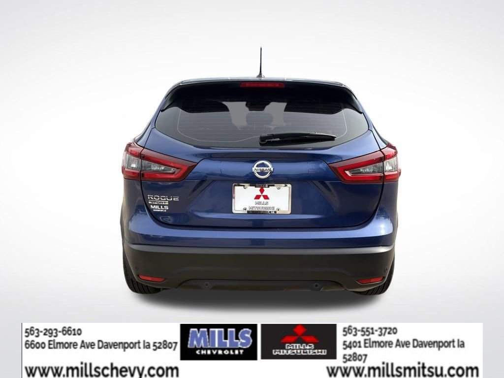 Used 2021 Nissan Rogue Sport S image 6