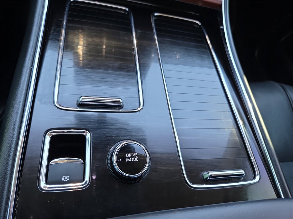 Certified 2022 Lincoln Aviator Reserve w/ Equipment Group 201A image 16