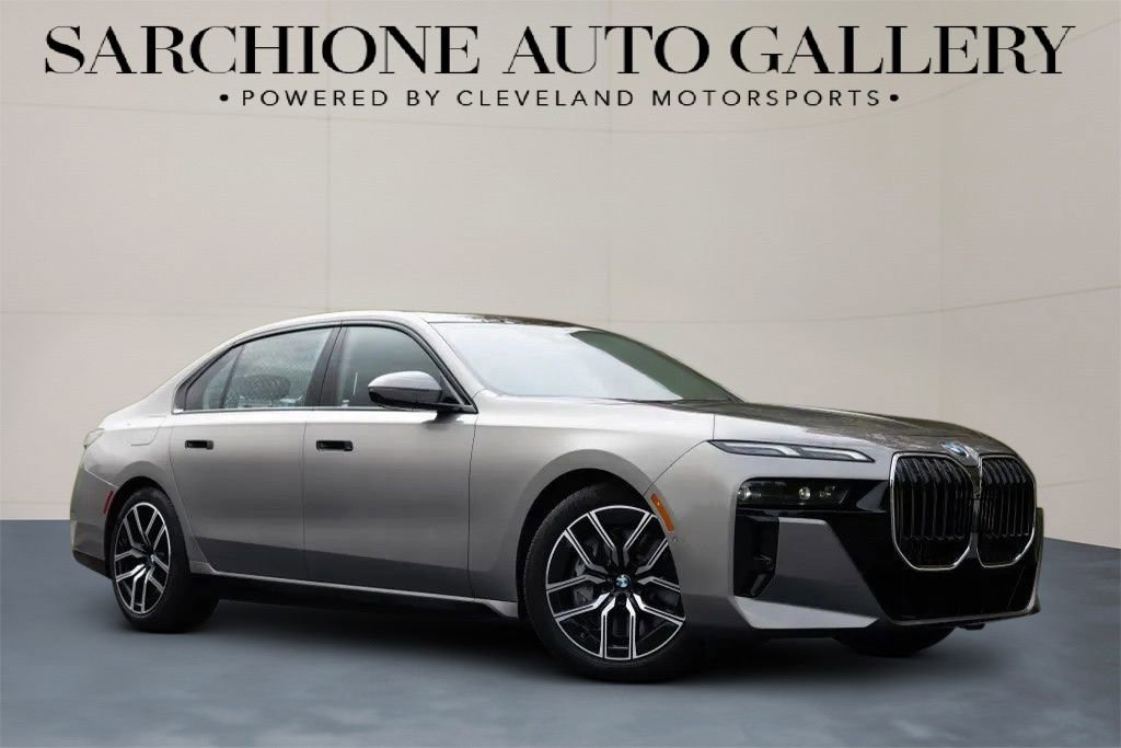 Used 2024 BMW 760i xDrive w/ Premium Package 2 video 1