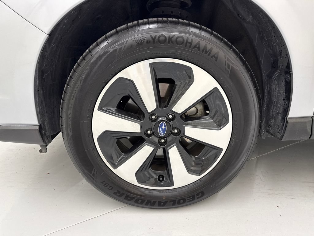 Used 2018 Subaru Forester 2.5i Premium w/ All-Weather Package AWD/4WD image 10