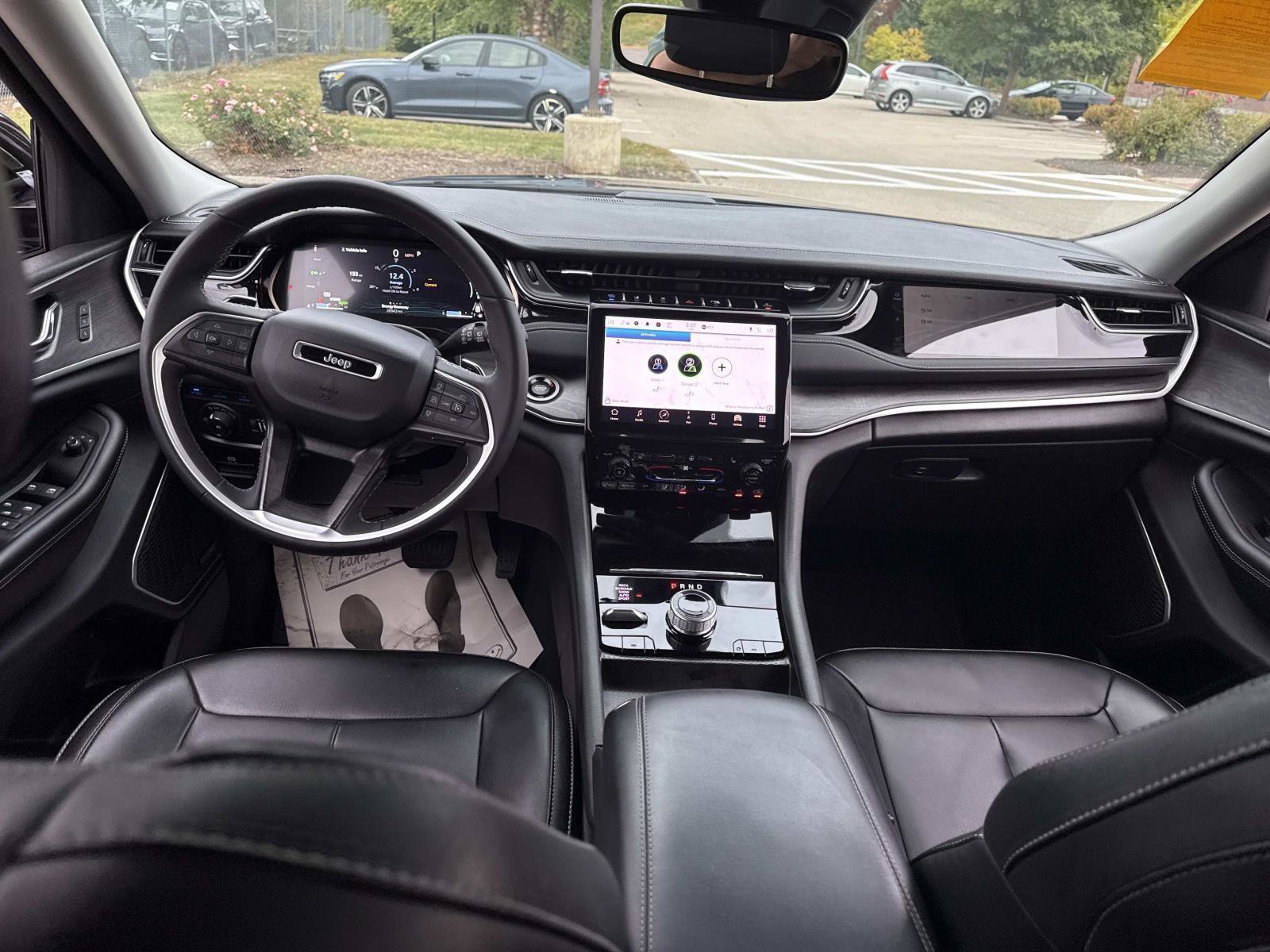 Used 2024 Jeep Grand Cherokee Limited 4xe image 16