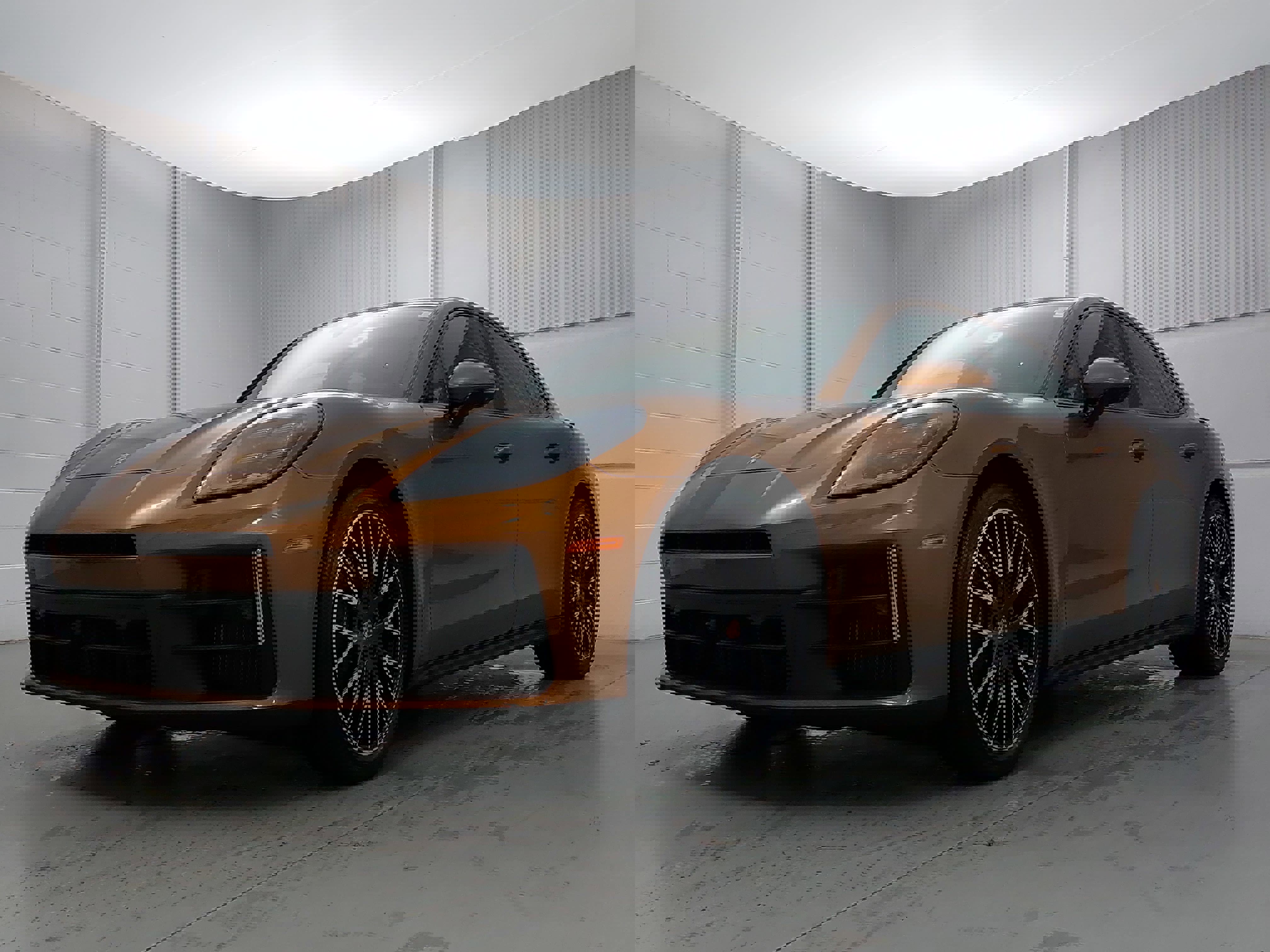 Used 2024 Porsche Panamera 4 image 1