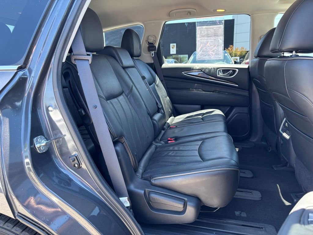 Used 2013 INFINITI JX35 AWD w/ Premium Pkg image 24