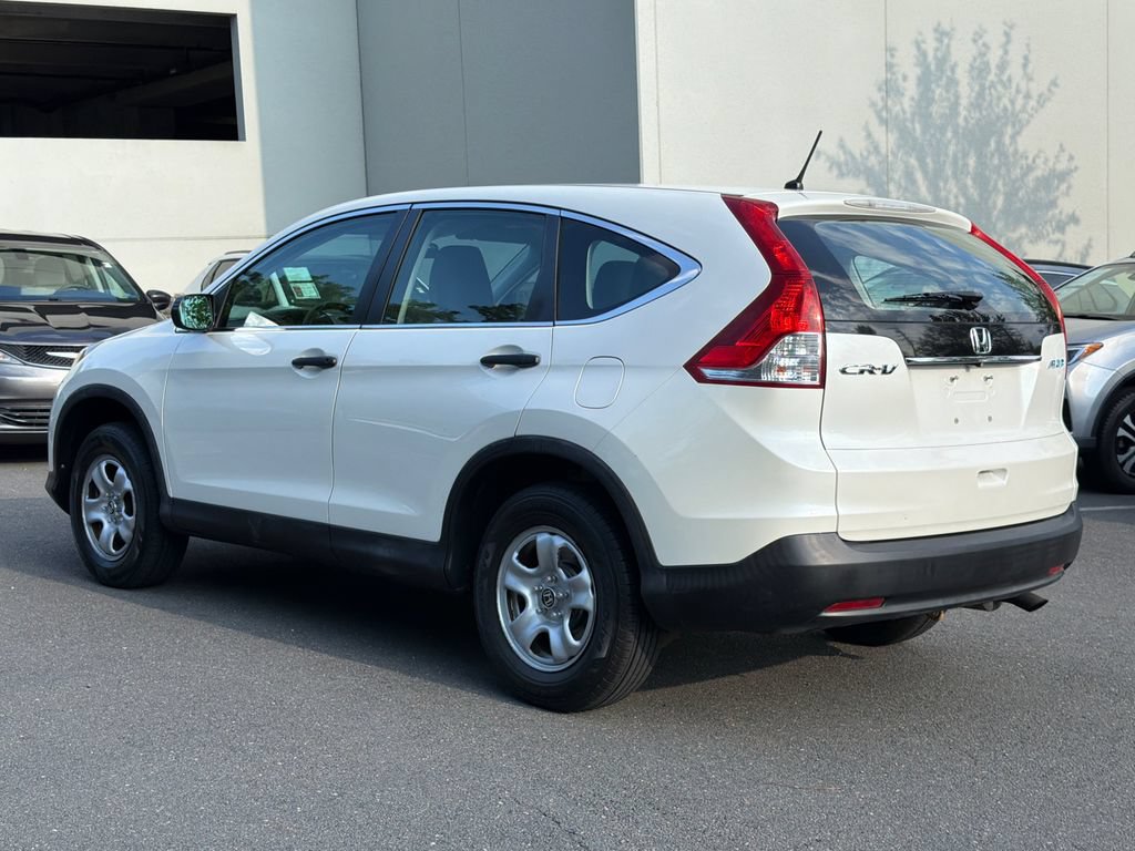 Used 2014 Honda CR-V LX image 3