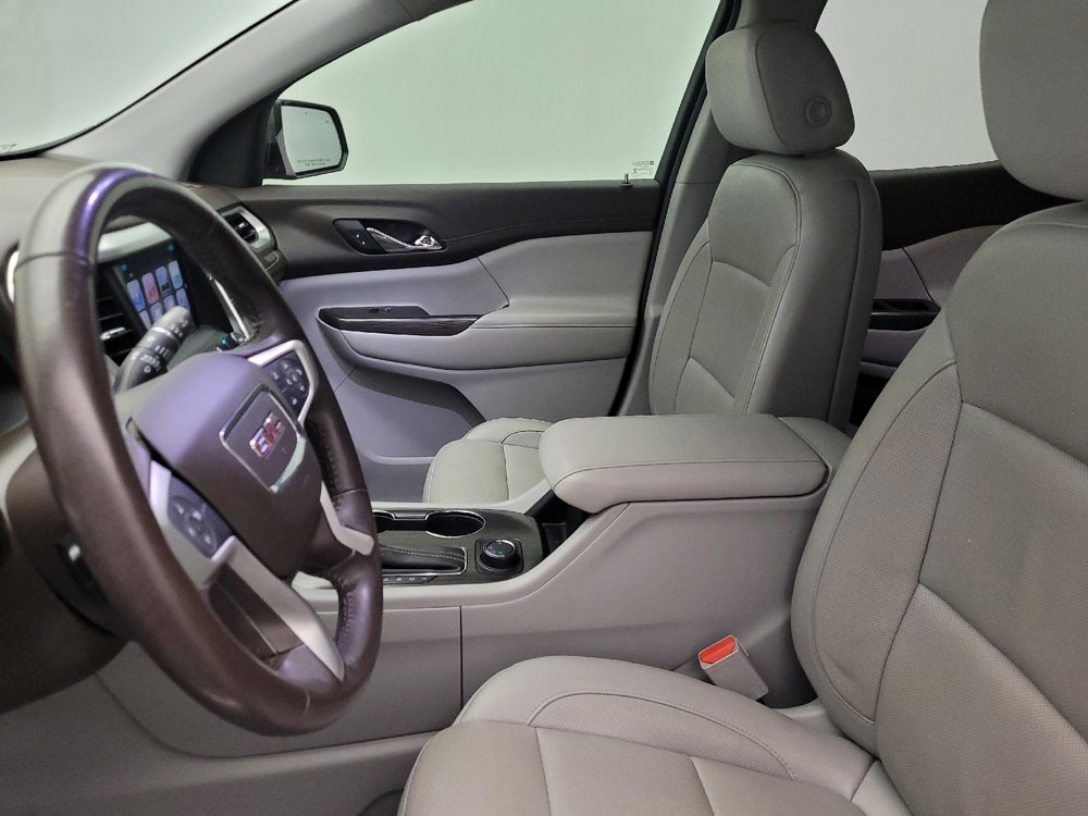 Used 2019 GMC Acadia SLT FWD image 17