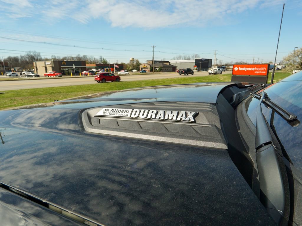 Used 2021 Chevrolet Silverado 3500 High Country image 8