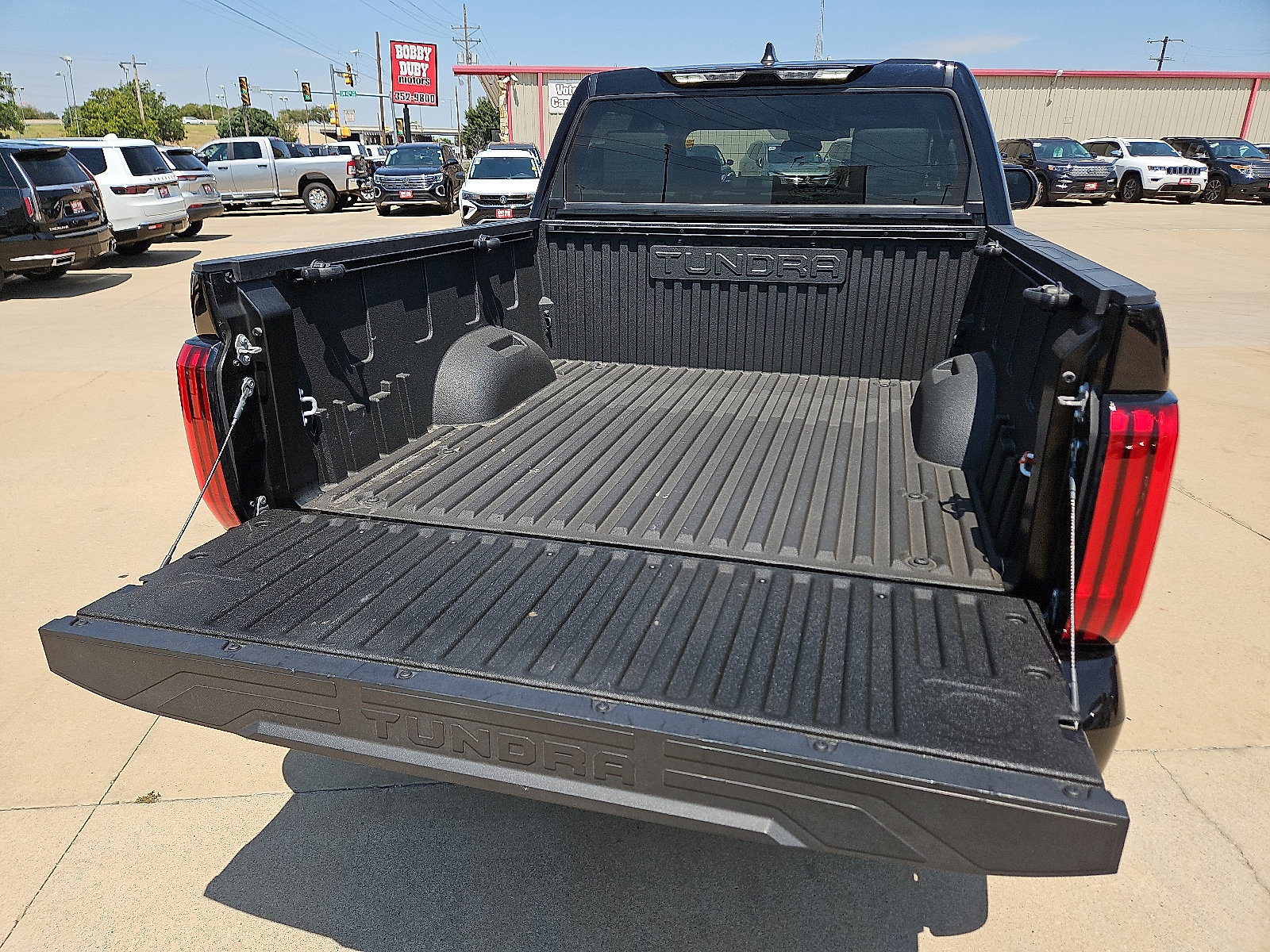 Used 2024 Toyota Tundra SR5 image 6