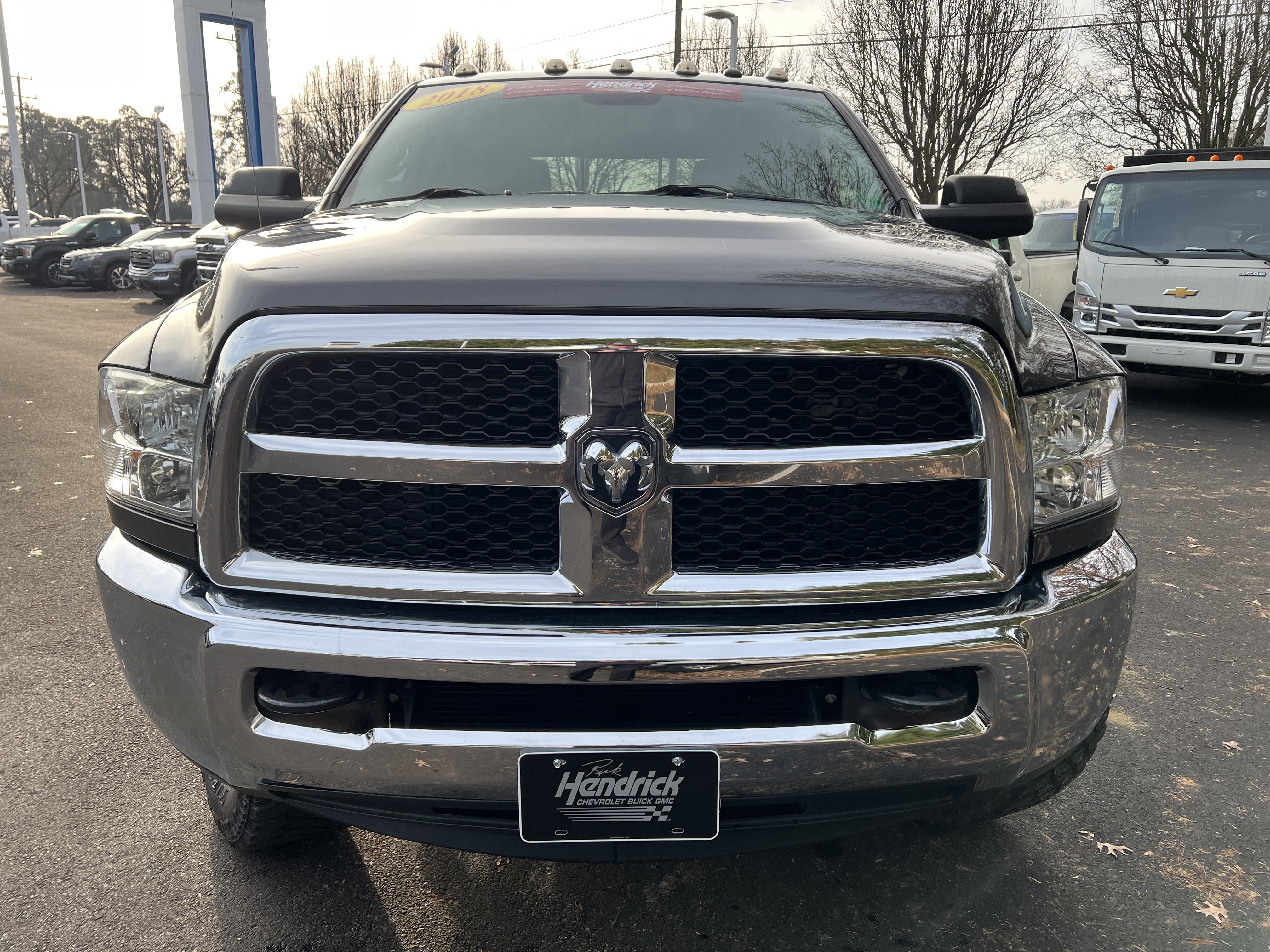 Used 2018 RAM 2500 SLT image 3