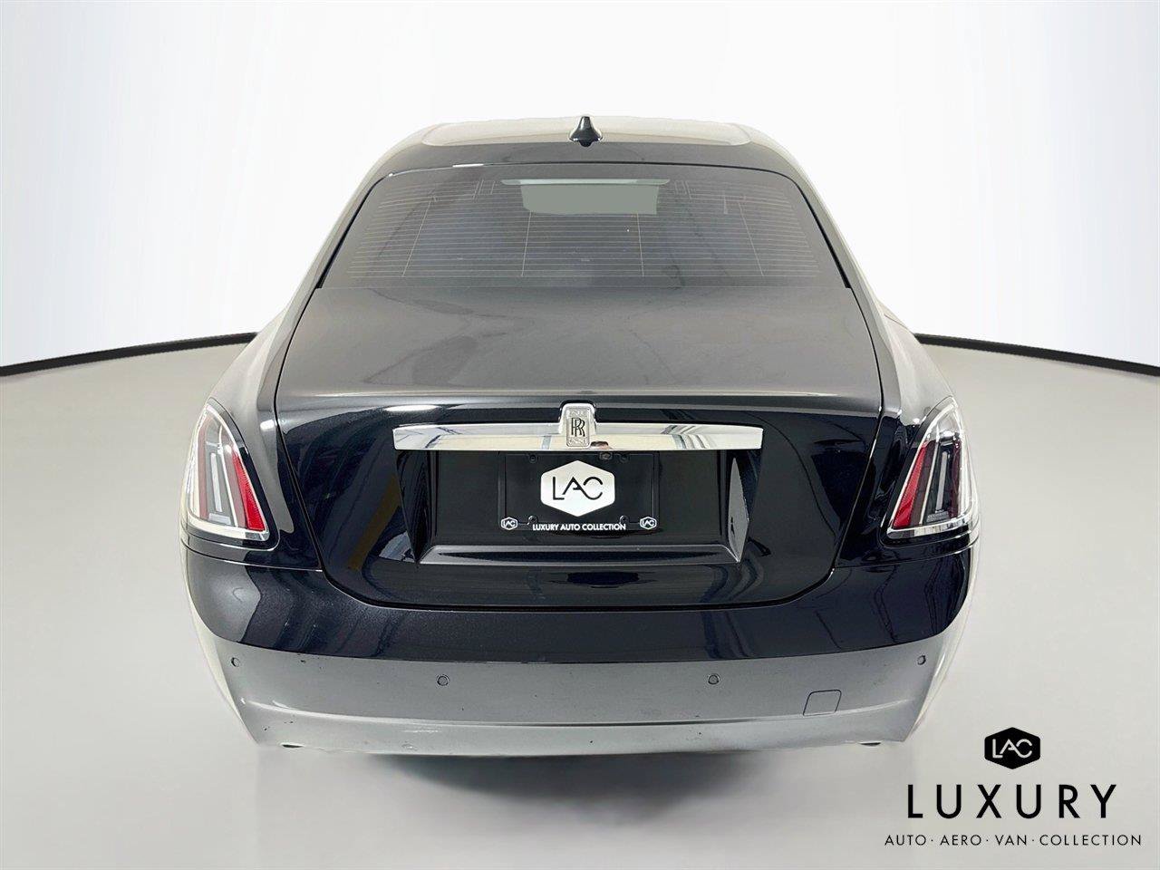 Used 2025 Rolls-Royce Ghost AWD/4WD image 8