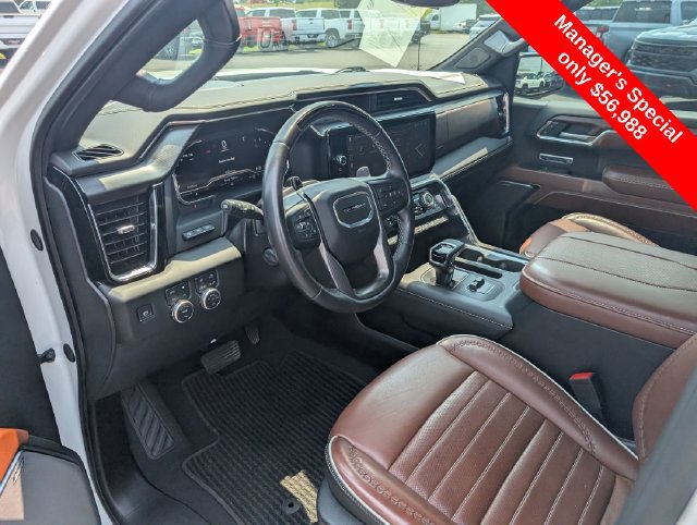 Used 2024 GMC Sierra 1500 Denali Ultimate AWD/4WD image 12