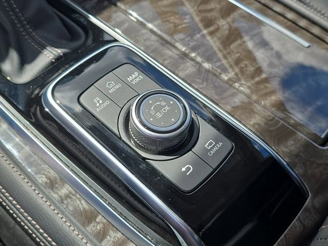 Certified 2024 Nissan Armada Platinum w/ Captain's Chairs Package image 30