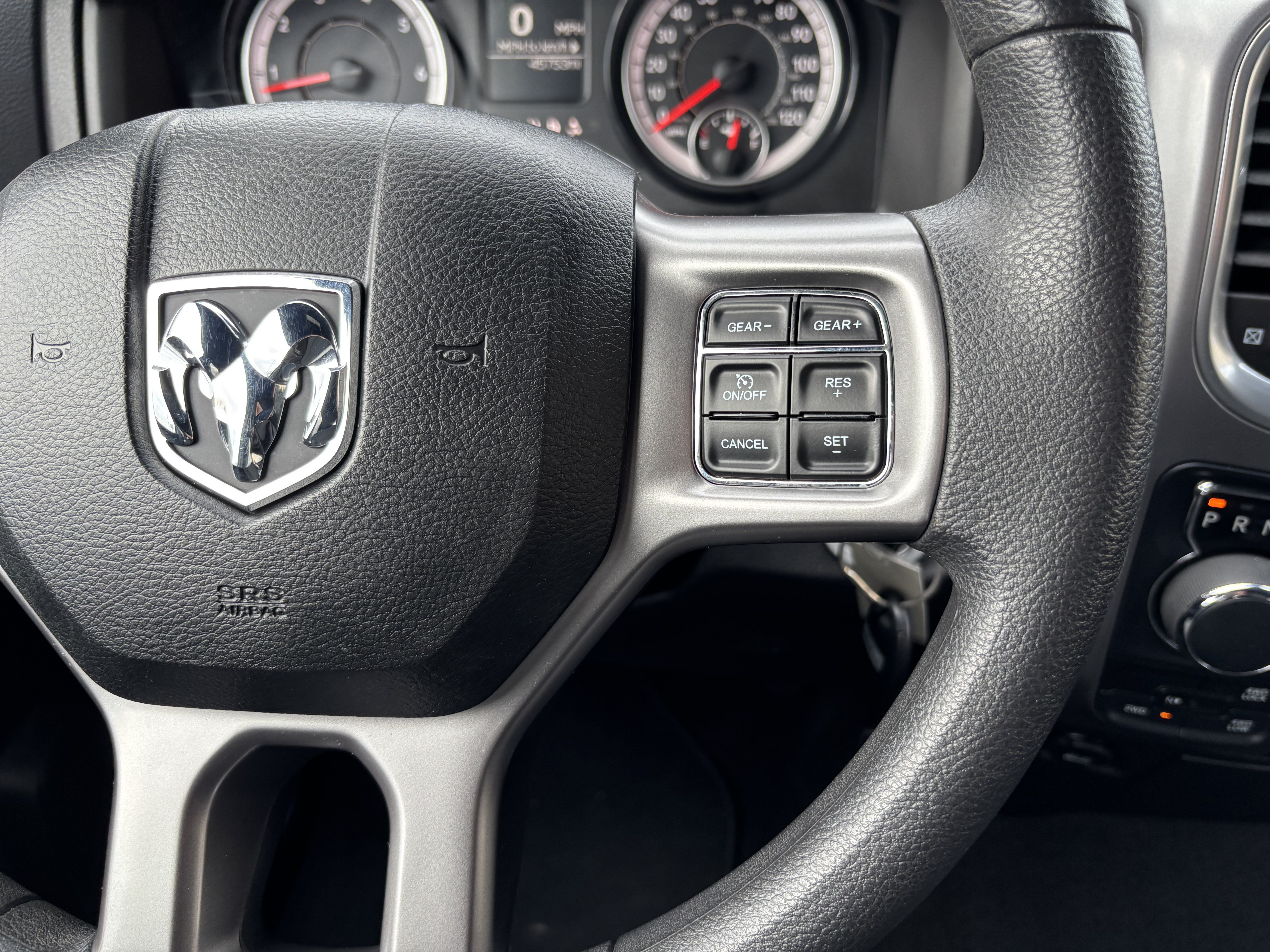 Used 2024 RAM 1500 Warlock AWD/4WD image 15