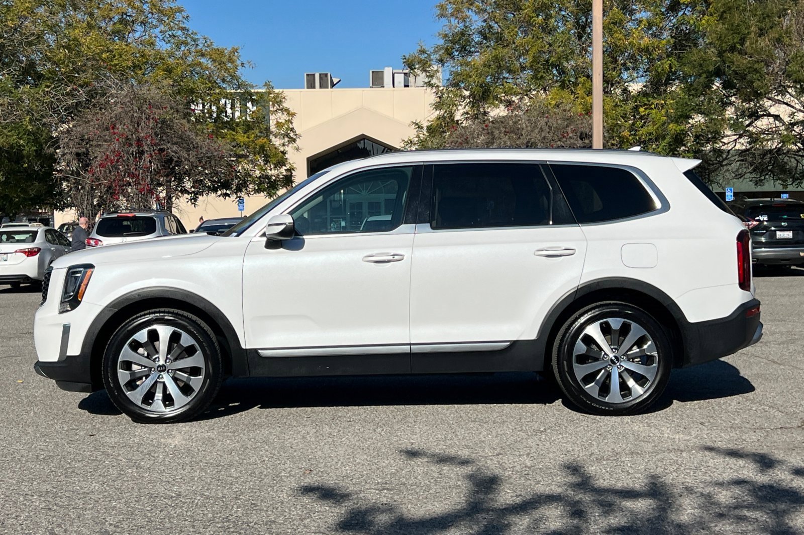 Used 2021 Kia Telluride S image 7