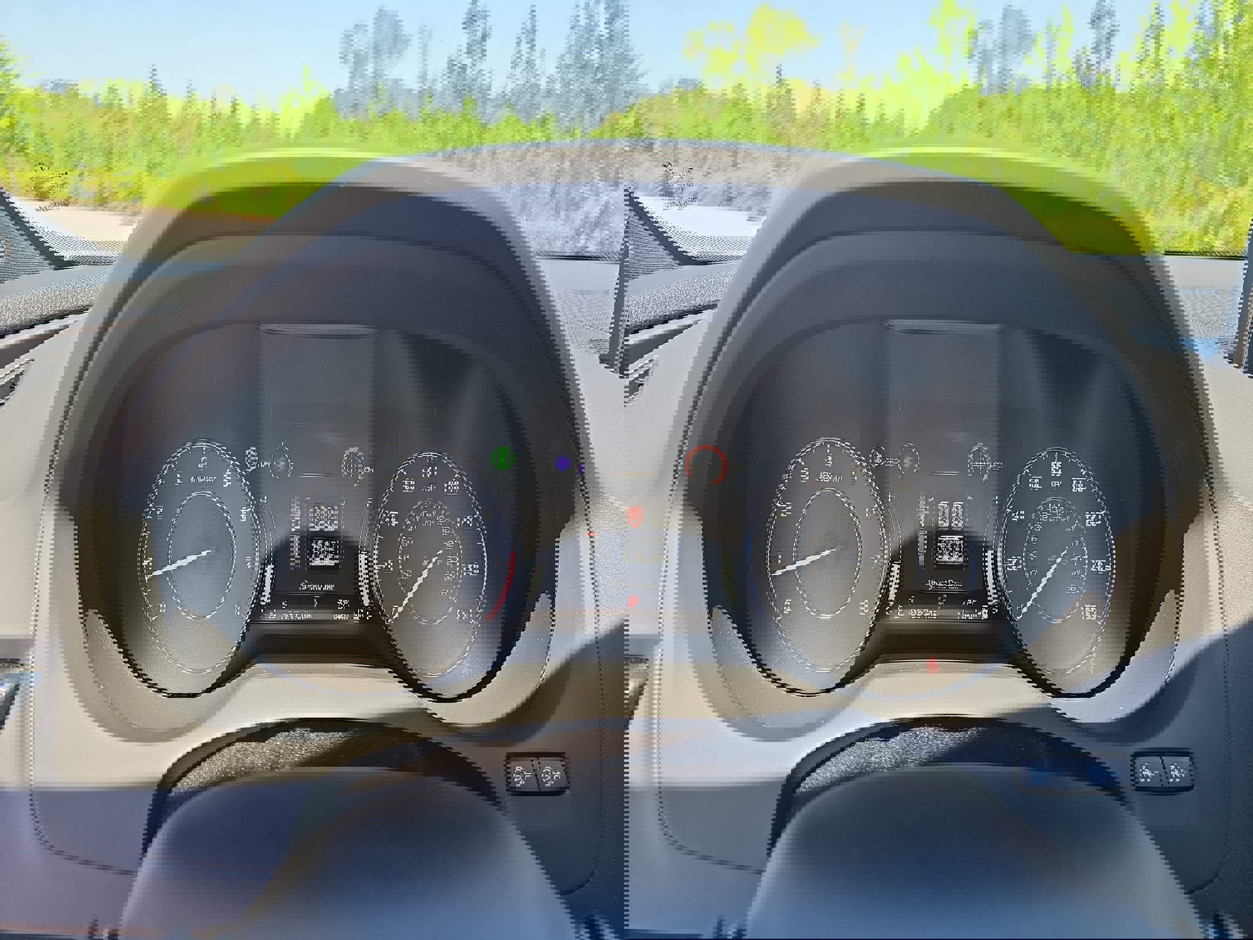 Used 2025 Acura RDX SH-AWD image 19