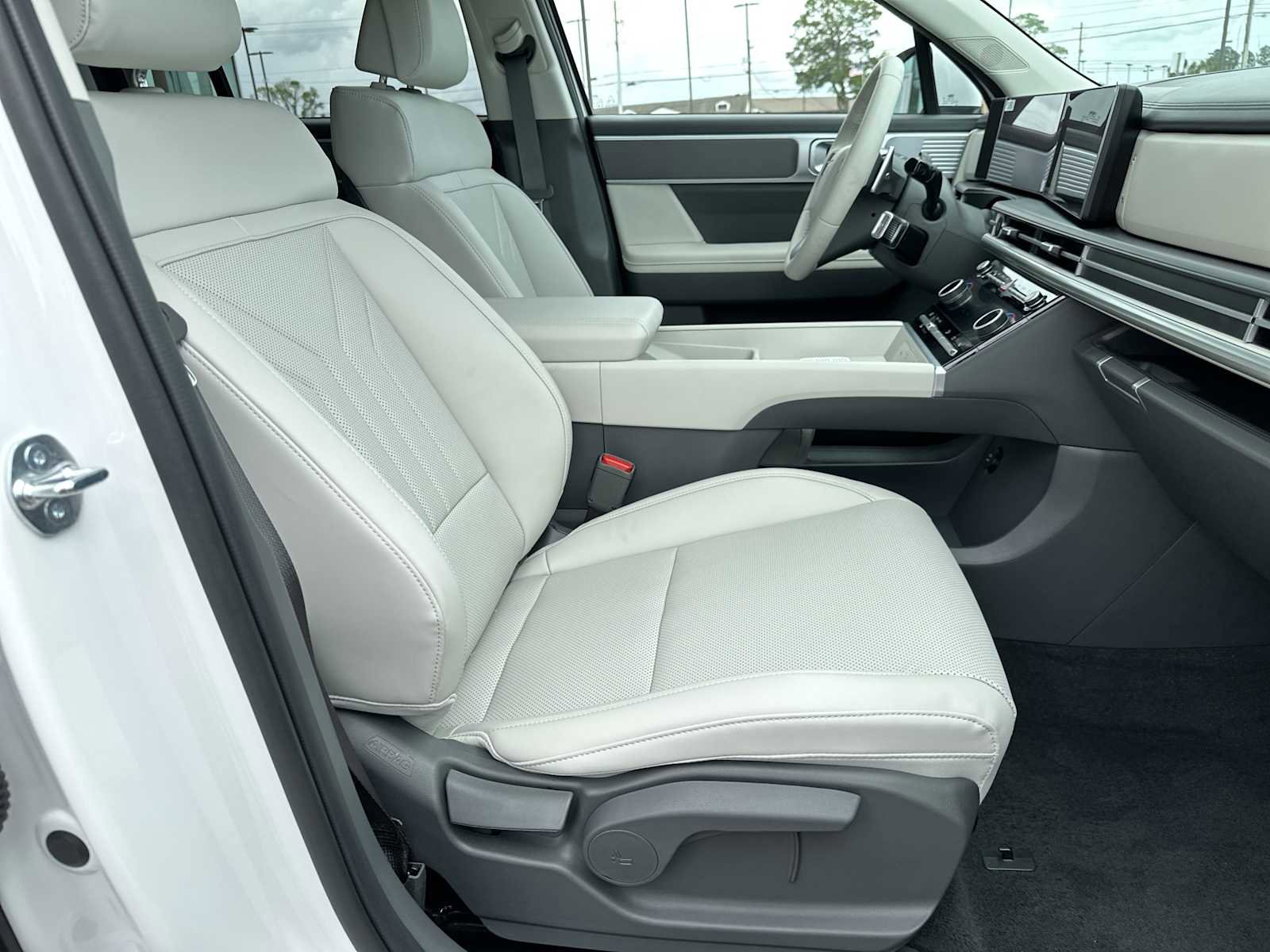 New 2026 Hyundai Santa Fe SEL FWD image 27