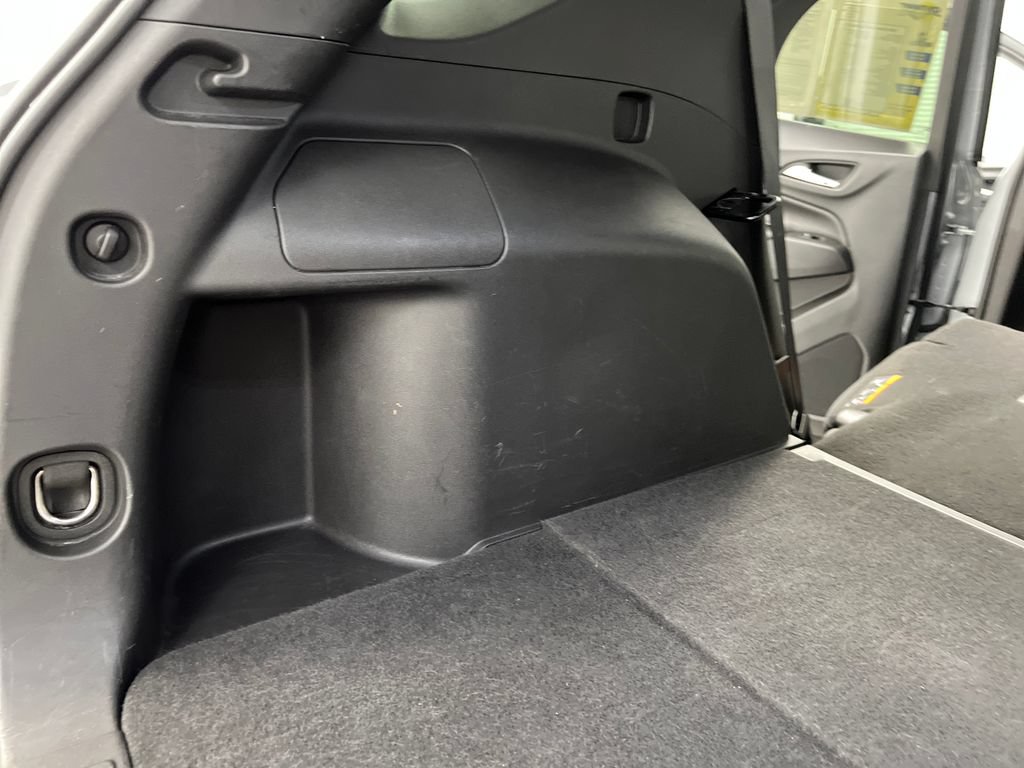 Used 2024 Chevrolet Equinox LT AWD/4WD image 38