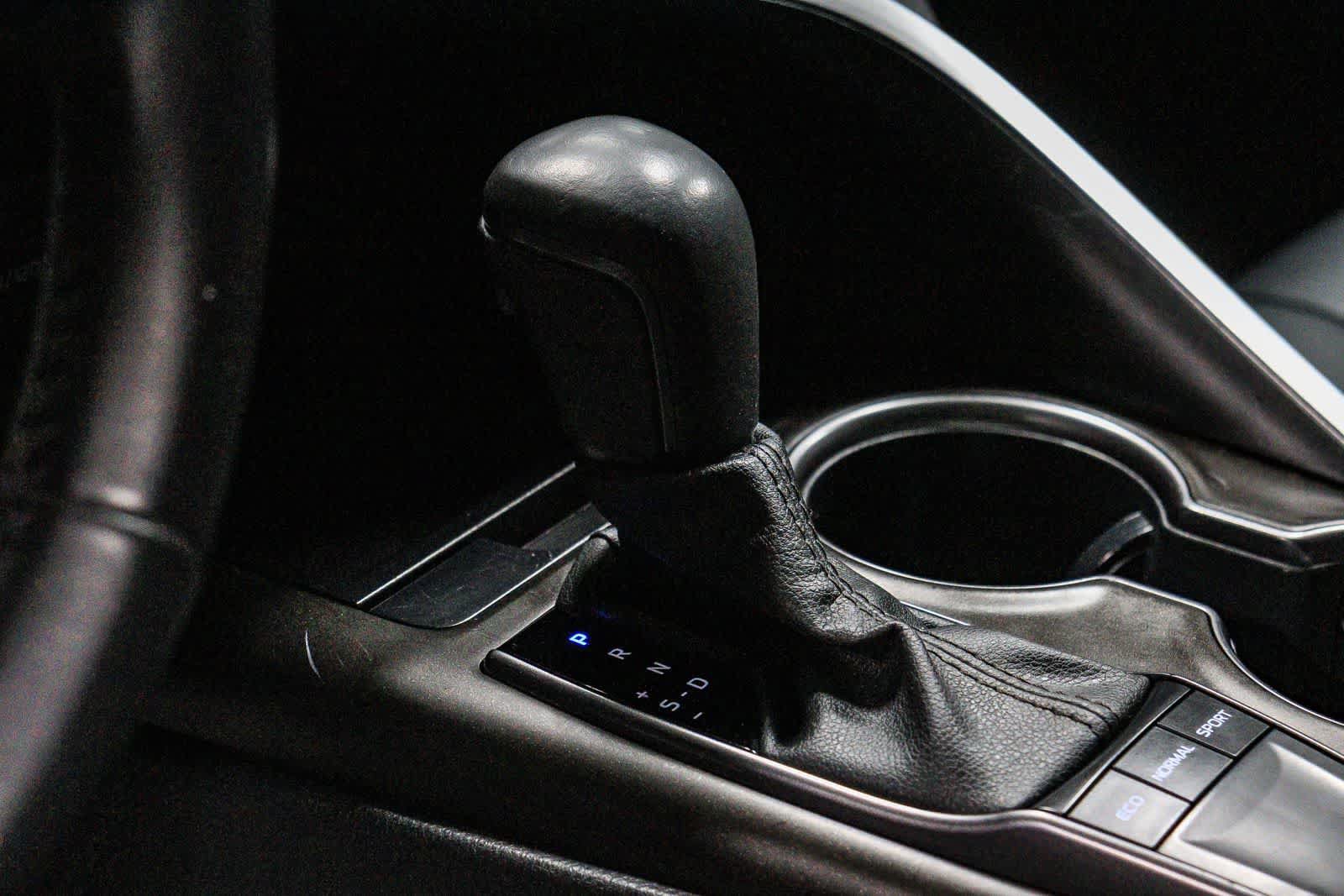 Certified 2023 Toyota Camry SE FWD image 20