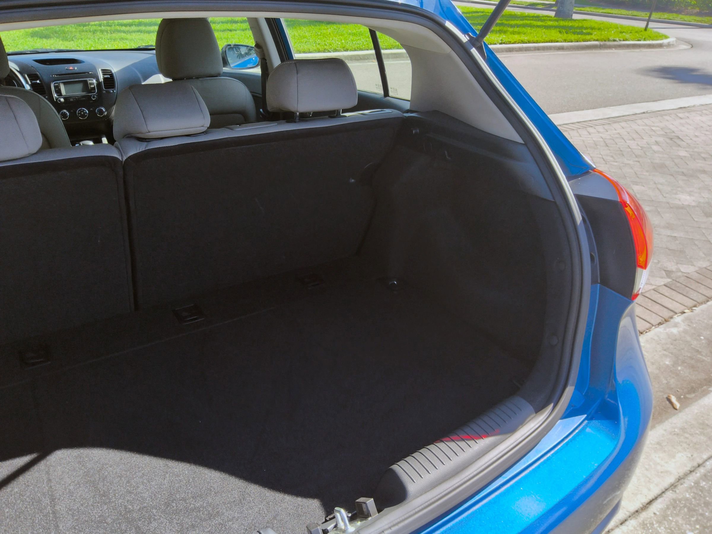 Used 2014 Kia Forte EX image 40