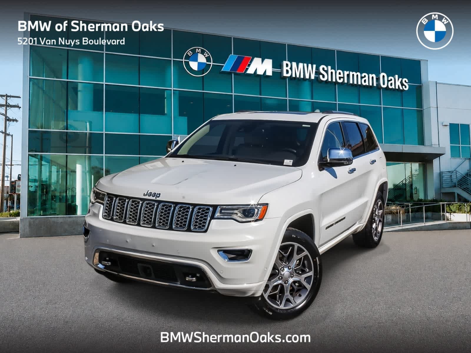Used 2021 Jeep Grand Cherokee Overland AWD/4WD video 1